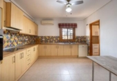 Chalet independiente con terreno en venta en la España, Benijófar, ref: TR406115 foto