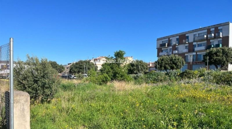 Tarragona - el Vendrell - 2033m2