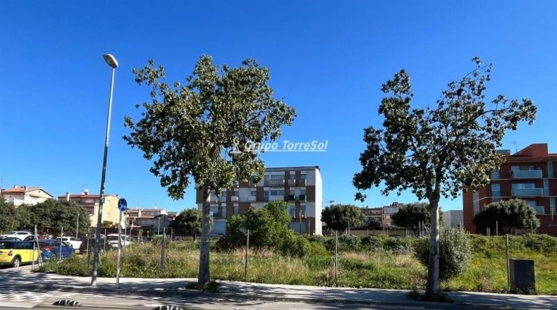 Tarragona - el Vendrell - 2033m2