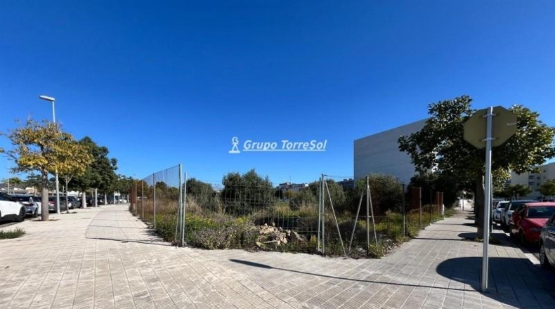 Tarragona - el Vendrell - 2033m2