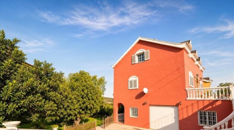Valencia - Montroy - 844m2