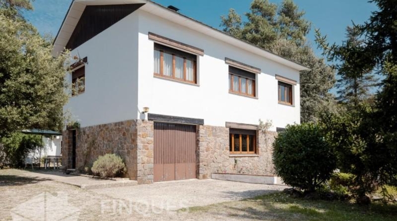 Barcelona - Sant Quirze Safaja - 3979m2