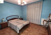 Отдельно стоящий дом с участком на продажу в городе Morales del Vino Фото