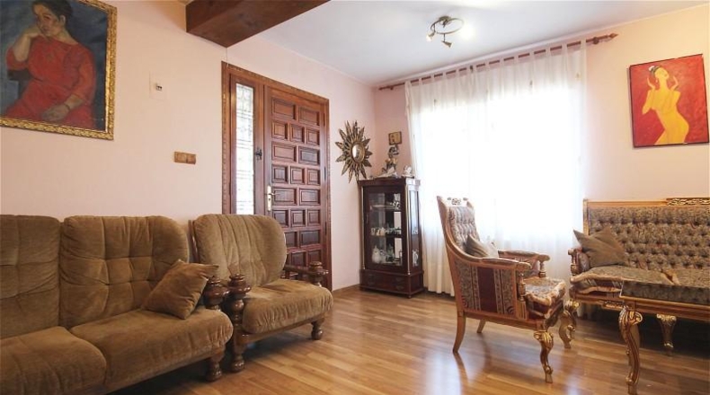 Valencia - Chiva - 1024m2