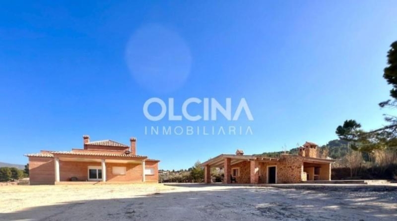 Alicante - Ibi - 372m2