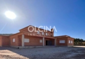 Chalet independiente con terreno en venta en la España, Ibi, ref: TR157128 foto