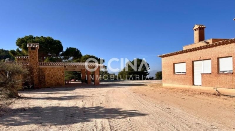 Alicante - Ibi - 372m2