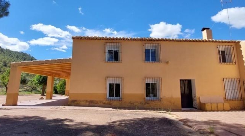 Albacete - Nerpio - 676m2