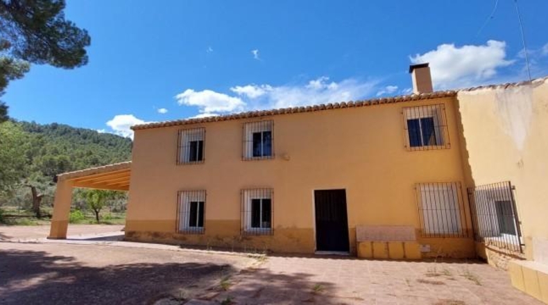 Albacete - Nerpio - 676m2