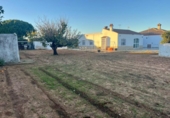 Chalet independiente con terreno en venta en la España, Chiclana de la Frontera, ref: TR376214 foto