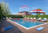 Chalet independiente con terreno en venta en la España, Villanubla, ref: TR400848 foto