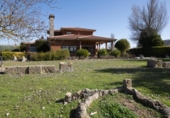 Chalet independiente con terreno en venta en la España, Villanubla, ref: TR400849 foto