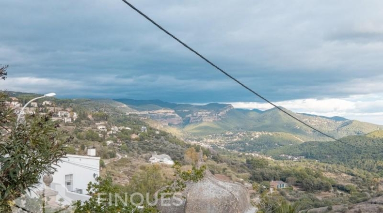 Барселона - Sant Feliu de Codines - 316m2