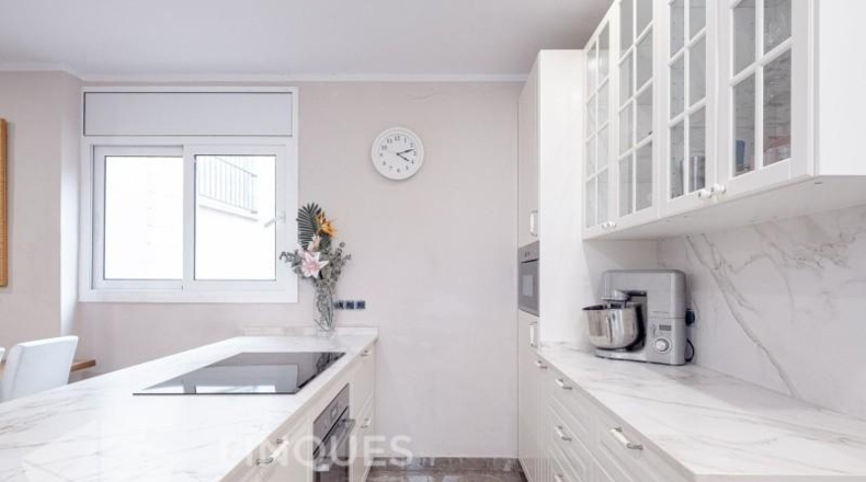 Барселона - Sant Feliu de Codines - 316m2