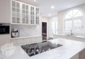 Chalet independiente con terreno en venta en la España, Sant Feliu de Codines, ref: TR363583 foto