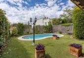 Chalet independiente con terreno en venta en la España, Igualada, ref: TR408329 foto