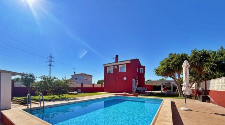 Valencia - Llíria - 936m2