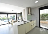 Chalet independiente con terreno en venta en la España, Rojales, ref: TR400081 foto