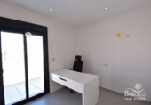 Chalet independiente con terreno en venta en la España, Rojales, ref: TR400081 foto
