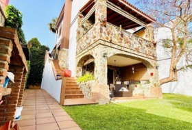 Algesires 450&nbsp;m² 