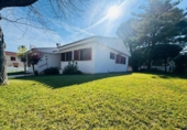 Chalet independiente con terreno en venta en la España, Benicasim, ref: TR401490 foto