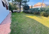Chalet independiente con terreno en venta en la España, Benicasim, ref: TR401490 foto