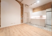 Casa de pueblo en venta en la España, Barcelona, ref: TR365437 foto