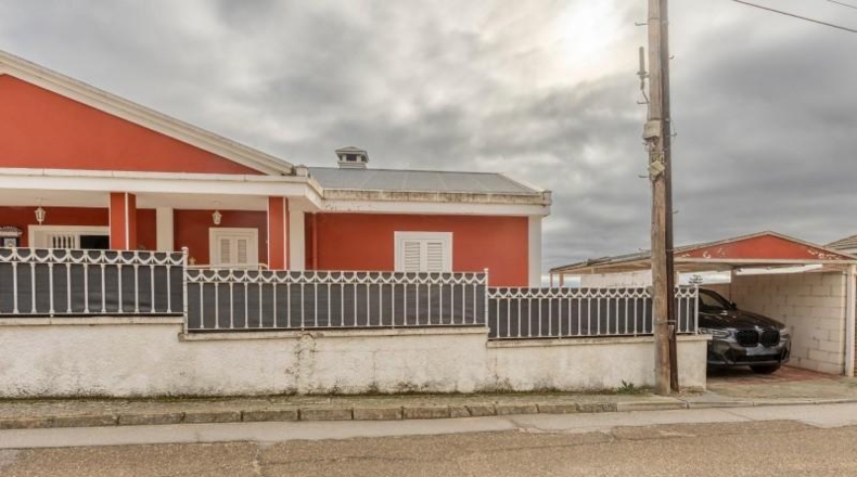 Valladolid - Simancas - 1020m2