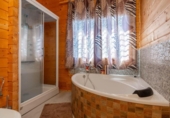 Chalet independiente con terreno en venta en la España, Cúllar Vega, ref: TR165895 foto
