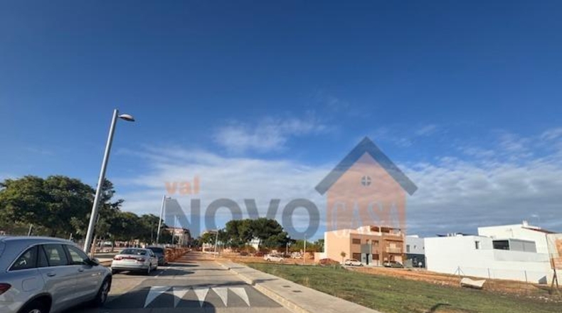 Valencia - Silla - 778m2