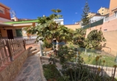 Chalet independiente con terreno en venta en la España, Málaga, ref: TR404238 foto