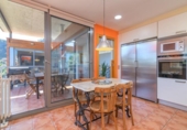 Chalet independiente con terreno en venta en la España, Vallirana, ref: TR404239 foto