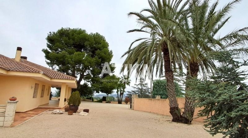 Valencia - Onteniente - 8991m2