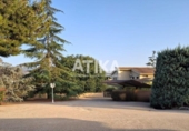 Chalet independiente con terreno en venta en la España, Ontinyent, ref: TR358476 foto