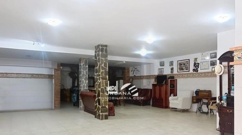 Córdoba - Lucena - 400m2