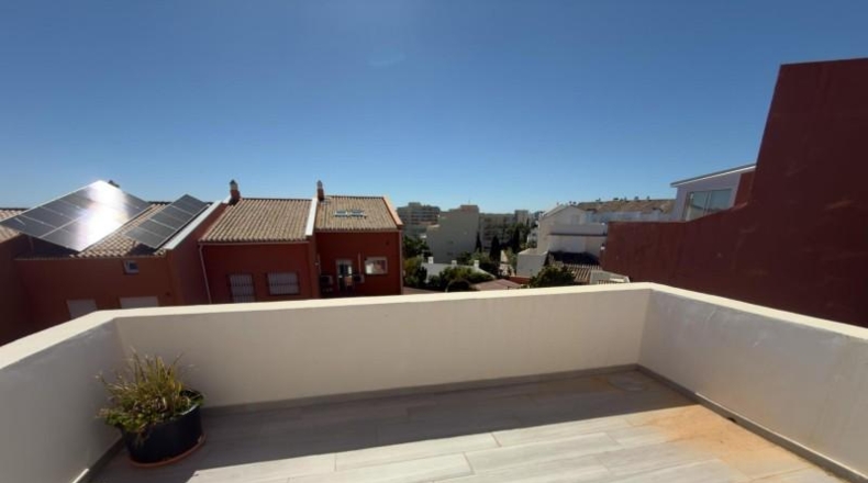 Málaga - Arroyo de la Miel-Benalmádena Costa - 220m2