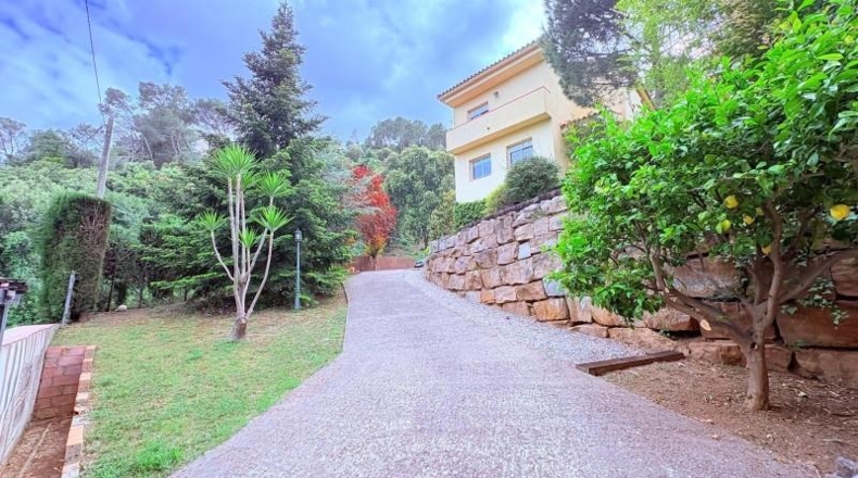 Barcelona - Castellar del Vallès - 935m2