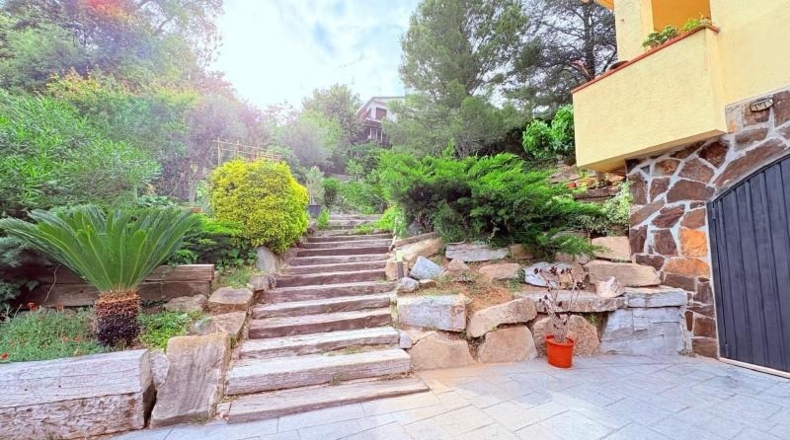 Barcelona - Castellar del Vallès - 935m2