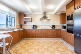 Сан-Кристобаль-де-Ла-Лагуна 430&nbsp;м²