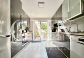 Chalet independiente con terreno en venta en la España, L'Alfàs del Pi, ref: TR404863 foto