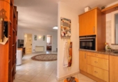 Chalet independiente con terreno en venta en la España, Icod de los Vinos, ref: TR406211 foto