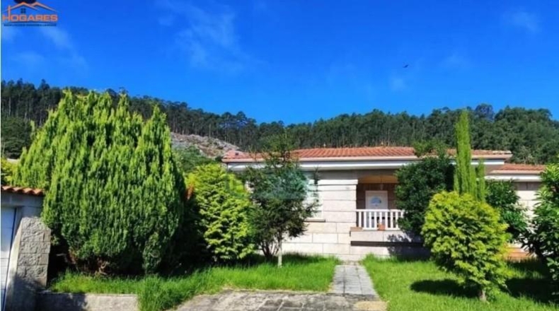 Pontevedra - Cangas - 619m2