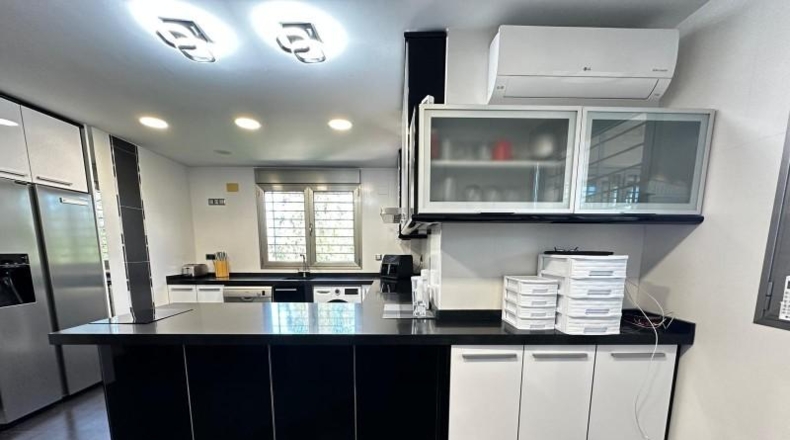 Валенсия - Llíria - 603m2