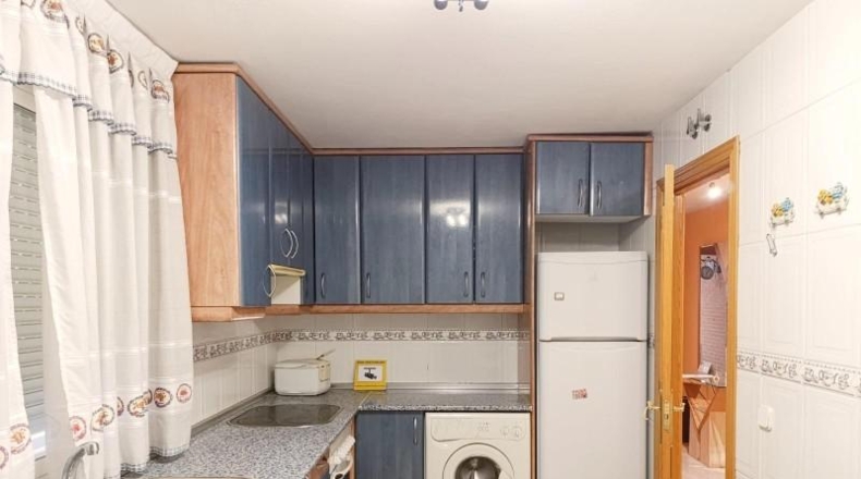 Comunidad de Madrid - Humanes de Madrid - 243m2