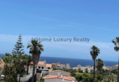 Chalet independiente con terreno en venta en la España, Arona, ref: TR146485 foto