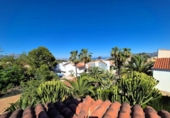Chalet independiente con terreno en venta en la España, La Nucia, ref: TR411642 foto