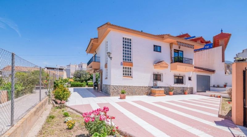 Granada - Cájar - 1105m2