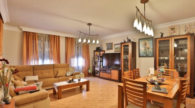 Granada - Альболоте - 219m2