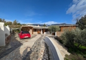 Chalet independiente con terreno en venta en la España, Órgiva, ref: TR400855 foto