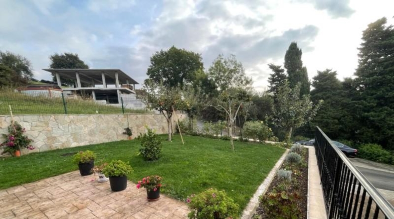 Cantabria - Bárcena de Cicero - 1010m2